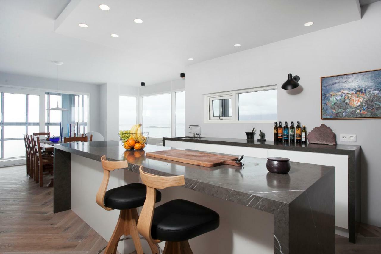Ocean View Luxury Apartment In Central ريكيافيك المظهر الخارجي الصورة
